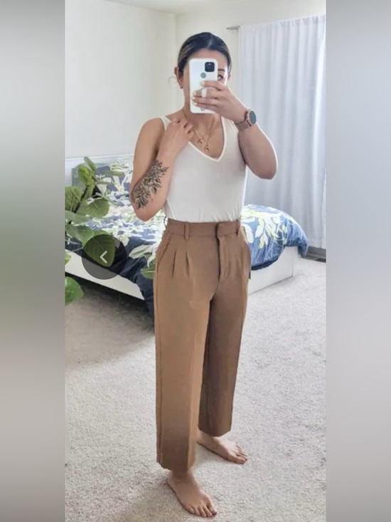 Aritzia Pants - Wilfred Effortless cropped pant tan Saville 0